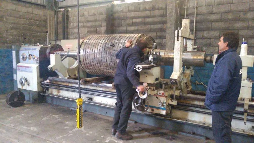 Inducido de 5000 kg en el torno
